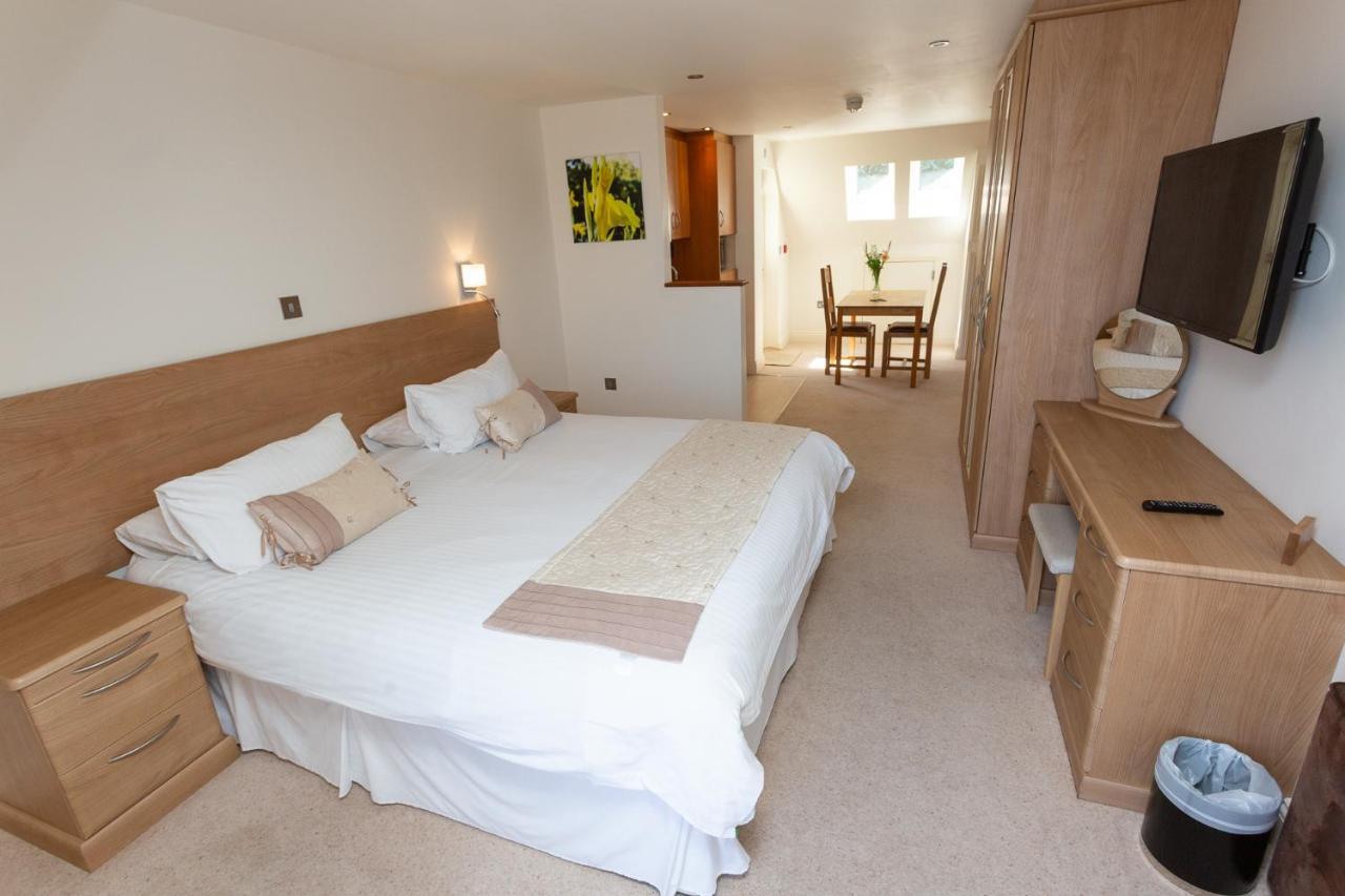 Porthole Suites St Aubin Exterior foto