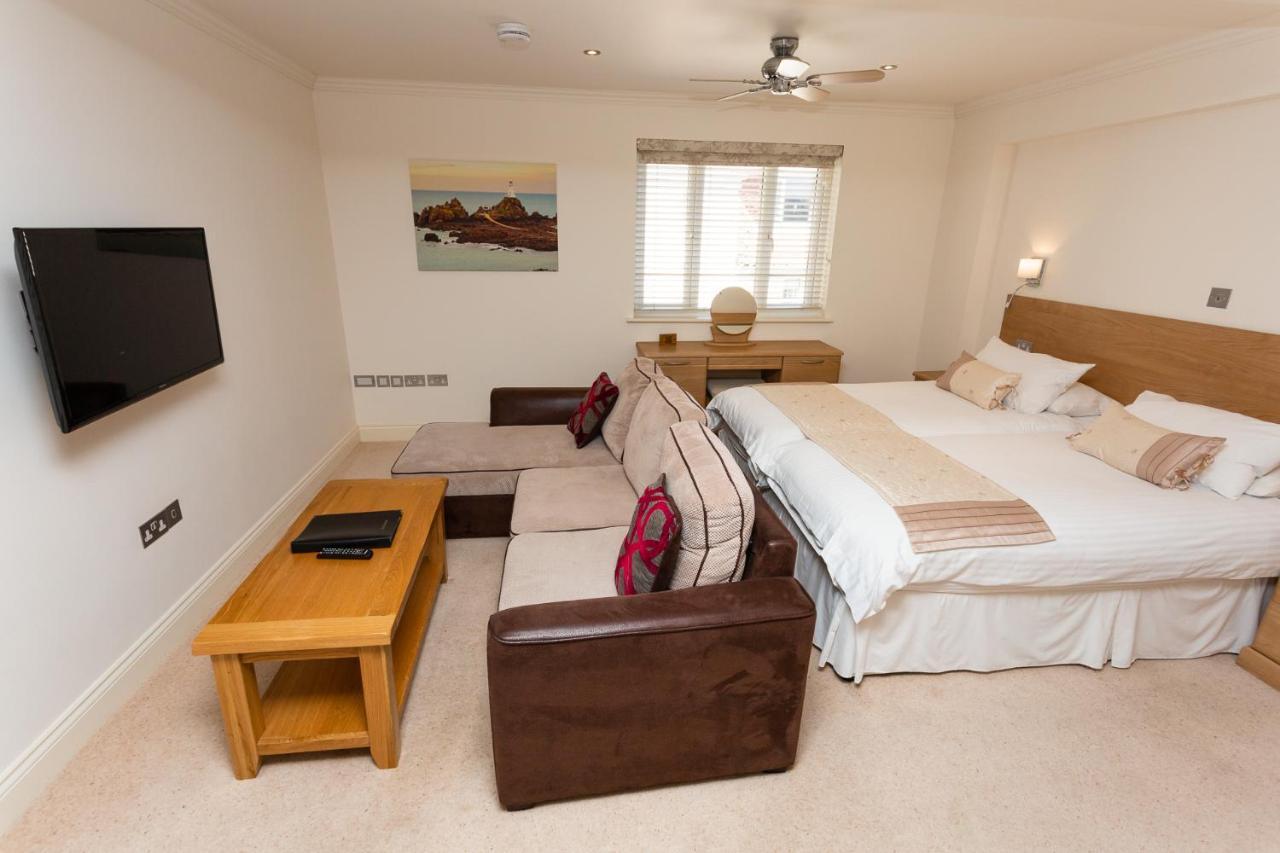 Porthole Suites St Aubin Exterior foto